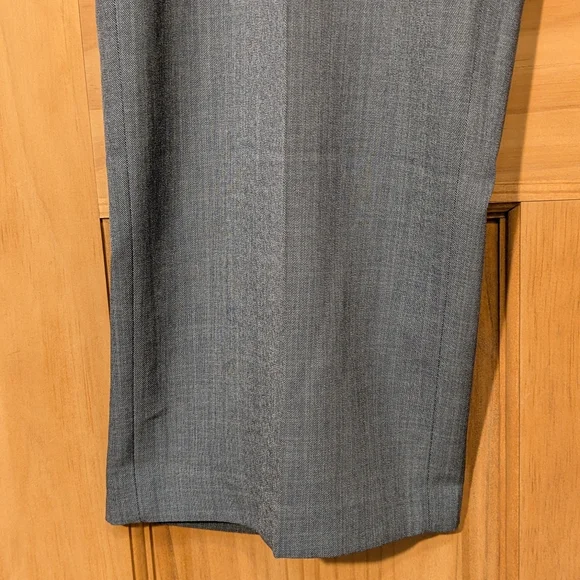 Haggar Slacks Tailored Fit Travel Performance Pants Gray Business Casual 36x30 - Picture 7 of 11